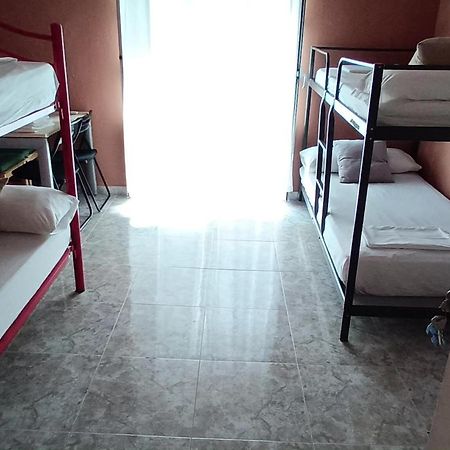 La Maestranza Apartment Rooms Sevilla Kültér fotó